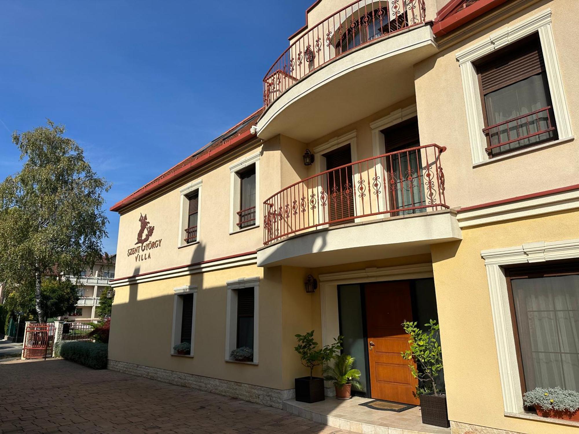Szent Gyoergy Villa Apartmanhaz Хевиз Экстерьер фото